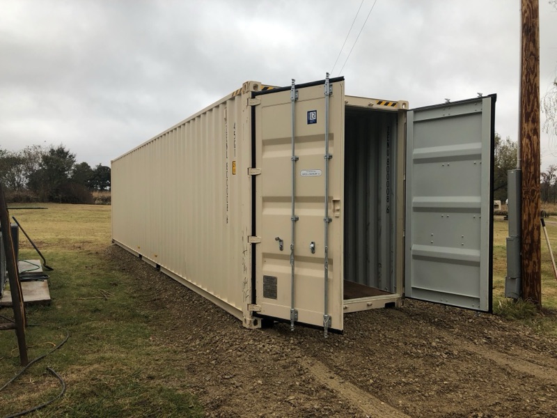 40ft high cube one-trip container with the doors open